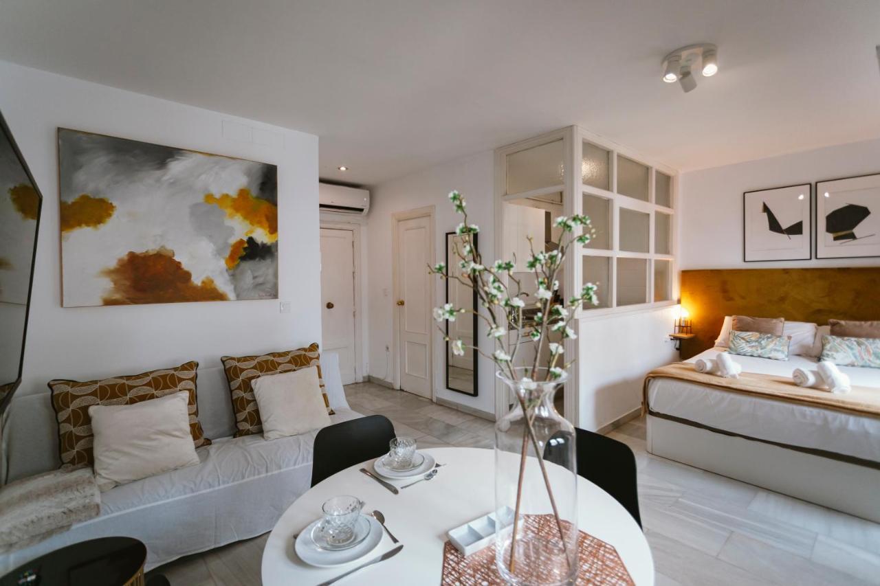 Complete Studio With Terrace - 1Bth- La Giralda Apartment Seville Ngoại thất bức ảnh