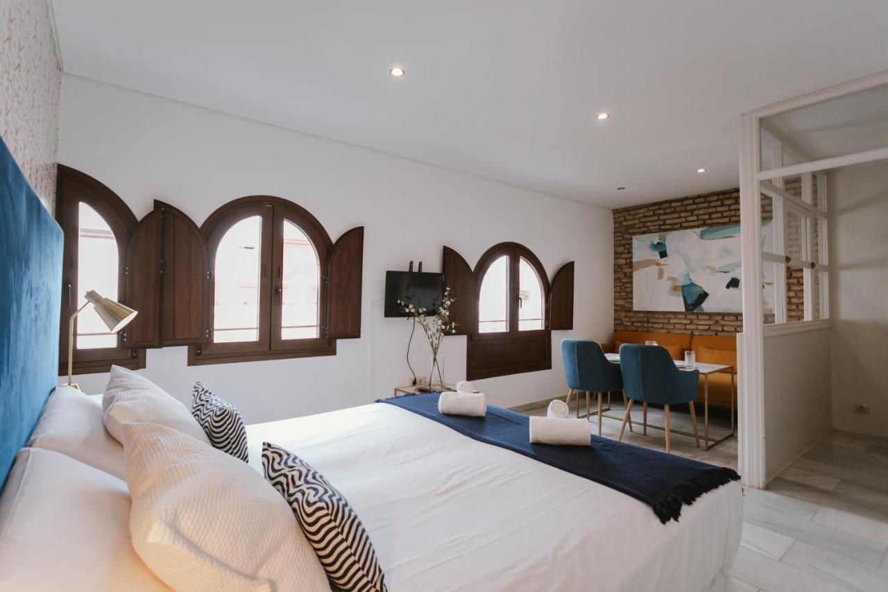 Complete Studio With Terrace - 1Bth- La Giralda Apartment Seville Ngoại thất bức ảnh