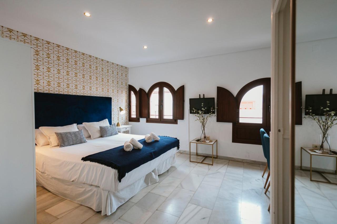 Complete Studio With Terrace - 1Bth- La Giralda Apartment Seville Ngoại thất bức ảnh